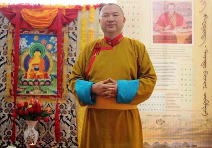 Ngài Telo Tulku Rinpoche thuyết pháp trực tuyến, từ nơi đang cách ly ở Hoa Kỳ